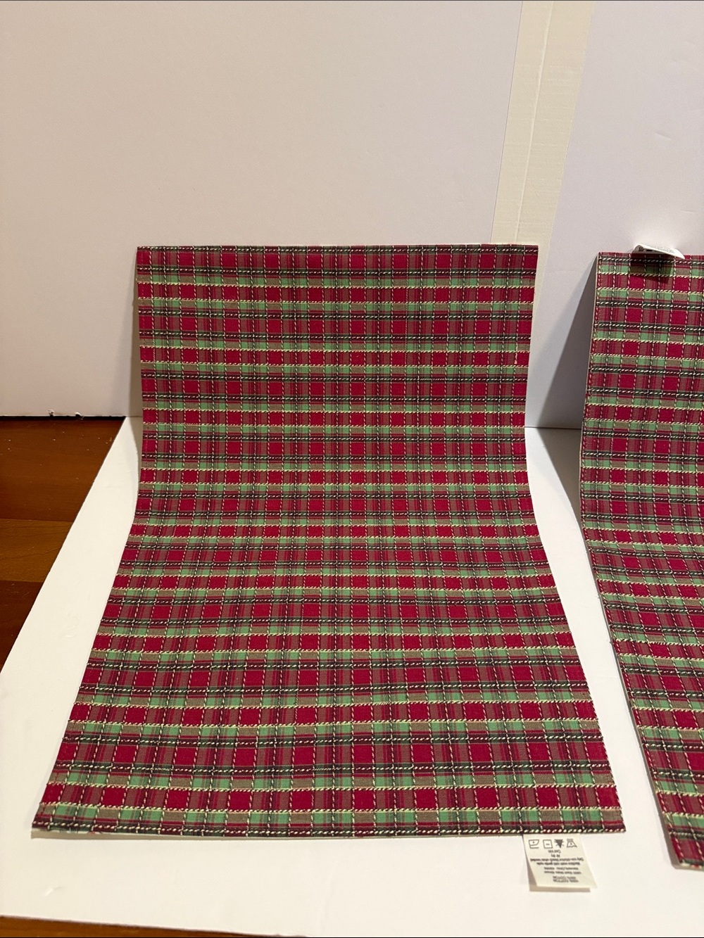 Longaberger Red Green Patterned Kitchen Placemat Set - 2 Pack - Picture 8 of 16